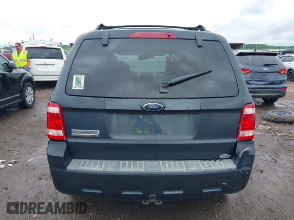 2008 Ford Escape XLT with VIN 1FMCU03188KB27273, listed as a IAAI auction lot 42196068 with 164,482 mi miles and . Bid and sale history available at DreamBid. Image 16.