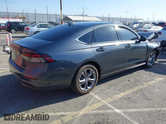 2024 Honda Accord EX с VIN 1HGCY1F30RA033974, выставлен на аукционе IAAI как лот 41997178 с пробегом 10 906 миль миль и . История ставок и продаж доступна на DreamBid. Изображение 4.
