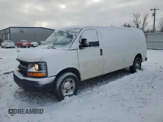 2015 Chevrolet Express Cargo z VIN 1GCZGUCG9F1262623, wystawiony jako Copart lot #82367444 z przebiegiem 316 620 mil mil oraz Czysty tytuł • Clean title. Historia ofert i sprzedaży dostępna na DreamBid. Obrazek 1.