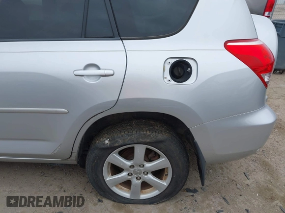 2008 Toyota RAV4 Ltd with VIN JTMZK31V586015535, listed as a IAAI auction lot 41615780 with 284,183 mi miles. Bid and sale history available at carsss.com. Image 15.