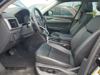 2019 Volkswagen Atlas SEL with VIN 1V2MR2CA0KC526622, listed as a Copart auction lot 58791515 with 65,157 mi miles and Salvage title. Bid and sale history available at DreamBid. Image 7.