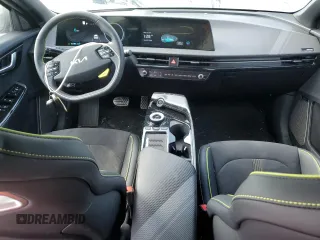 2024 Kia EV6 GT z VIN KNDC5DLE5R5162106, wystawiony jako Copart lot #78088864 z przebiegiem 16 824 mil mil oraz Szkoda całkowita • Salvage title. Historia ofert i sprzedaży dostępna na DreamBid. Obrazek 8.