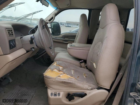 1999 Ford Super Duty F-250 XL with VIN 1FTNX21S2XEA87829, listed as a Copart auction lot 45344245 with 164,875 mi miles and Clean Title. Bid and sale history available at carsss.com. Image 7.