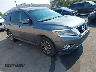 2016 Nissan Pathfinder S with VIN 5N1AR2MN6GC617483, listed as a IAAI auction lot 42707292 with 148,561 mi miles and . Bid and sale history available at DreamBid. Image 1.