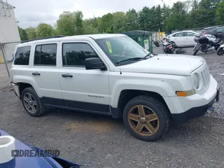 2014 Jeep Patriot Sport с VIN 1C4NJRBB4ED513192, выставлен на аукционе IAAI как лот 42377771 с пробегом 159 869 миль миль и . История ставок и продаж доступна на DreamBid. Изображение 13.