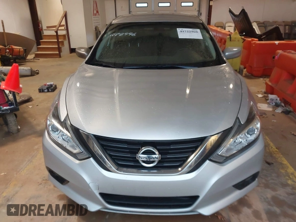2018 Nissan Altima SR with VIN 1N4AL3AP4JC282996, listed as a IAAI auction lot 41722960 with 139,532 mi miles and . Bid and sale history available at carsss.com. Image 11.