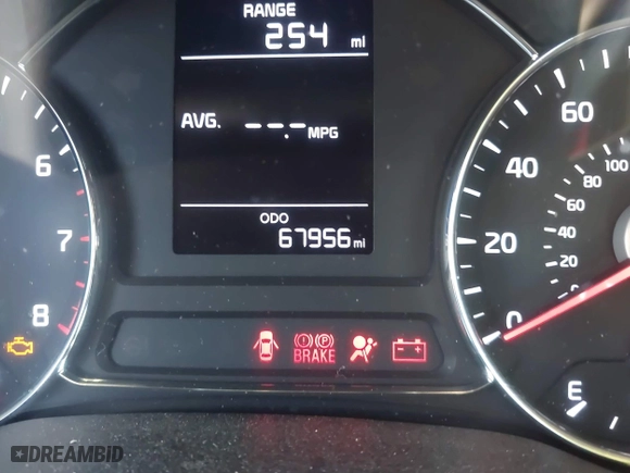 2018 Kia Forte LX with VIN 3KPFK4A76JE238418, listed as a IAAI auction lot 41772966 with 67,956 mi miles. Bid and sale history available at carsss.com. Image 16.
