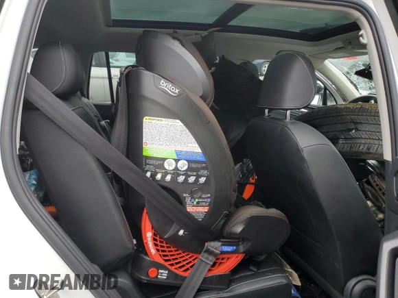 2022 Volkswagen Tiguan SE z VIN 3VV3B7AX0NM041925, wystawiony jako Copart lot #58415615 z przebiegiem 55 595 mil mil oraz Szkoda całkowita • Salvage title. Historia ofert i sprzedaży dostępna na DreamBid. Obrazek 11.