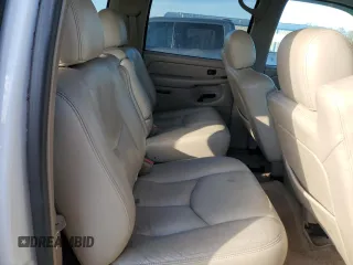 2004 GMC Yukon XL SLT with VIN 3GKGK26G04G233021, listed as a Copart auction lot 42993595 with 144,425 mi miles and Salvage Title. Bid and sale history available at carsss.com. Image 11.