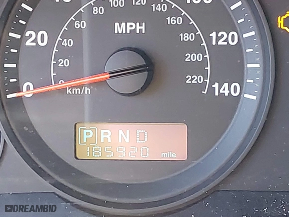 2005 Jeep Grand Cherokee Laredo with VIN 1J4HR48N55C561732, listed as a IAAI auction lot 41349373 with 185,920 mi miles. Bid and sale history available at carsss.com. Image 16.