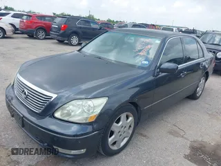 2004 Lexus LS 430 with VIN JTHBN36F940151530, listed as a IAAI auction lot 42124508 with 230,175 mi miles. Bid and sale history available at carsss.com. Image 2.