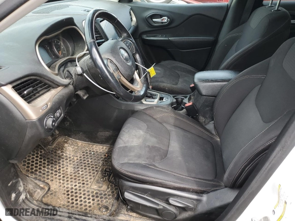 2015 Jeep Cherokee Latitude with VIN 1C4PJMCS6FW773657, listed as a Copart auction lot 51110215 with 132,928 mi miles and Salvage Title. Bid and sale history available at carsss.com. Image 7.
