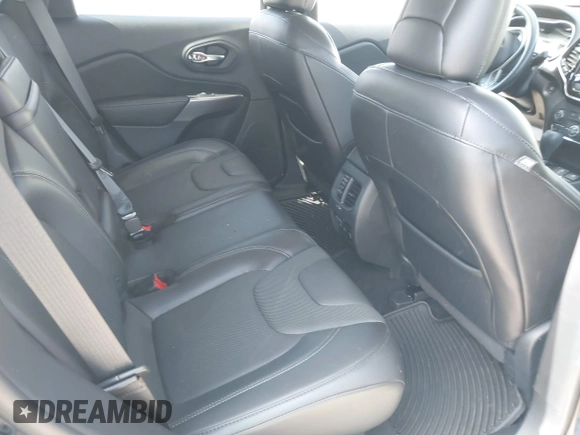 2019 Jeep Cherokee Limited with VIN 1C4PJLDB2KD387798, listed as a IAAI auction lot 39462992 with 20,173 mi miles and . Bid and sale history available at DreamBid. Image 8.