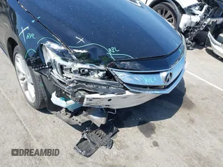 2017 Acura ILX z VIN 19UDE2F38HA009388, wystawiony jako IAAI lot #42133763 z przebiegiem 66 561 mil mil oraz . Historia ofert i sprzedaży dostępna na DreamBid. Obrazek 18.