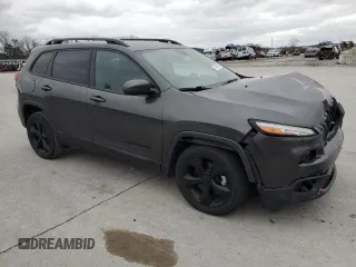 2016 Jeep Cherokee Latitude with VIN 1C4PJLCS9GW212106, listed as a Copart auction lot 47608625 with 213,364 mi miles and Salvage Title. Bid and sale history available at carsss.com. Image 4.