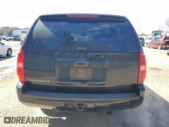 2014 Chevrolet Suburban LT with VIN 1GNSCJE01ER117627, listed as a Copart auction lot 46075985 with 258,564 mi miles and Salvage Title. Bid and sale history available at carsss.com. Image 6.
