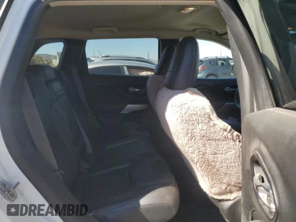 2018 Jeep Cherokee Trailhawk with VIN 1C4PJMBB5JD512333, listed as a Copart auction lot 61485865 with 83,223 mi miles and Salvage title. Bid and sale history available at DreamBid. Image 11.
