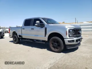 2024 Ford F-250 XL z VIN 1FT8W2BN2RED16263, wystawiony jako Copart lot #63127585 z przebiegiem 16 997 mil mil oraz Szkoda całkowita • Salvage title. Historia ofert i sprzedaży dostępna na DreamBid. Obrazek 4.