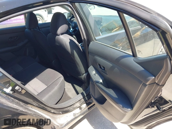 2024 Nissan Sentra SV with VIN 3N1AB8CV2RY315005, listed as a IAAI auction lot 42725881 with 36,271 mi miles and . Bid and sale history available at DreamBid. Image 8.