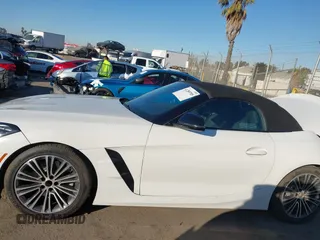 2023 BMW Z4 sDrive30i with VIN WBAHF3C00PWY17214, listed as a IAAI auction lot 41289705 with 3,412 mi miles. Bid and sale history available at carsss.com. Image 14.