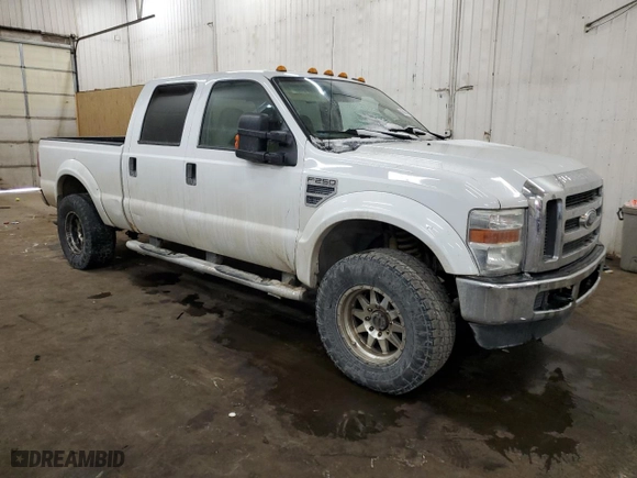 2009 Ford Super Duty F-250 SRW XL with VIN 1FTSW21539EA33653, listed as a Copart auction lot 45404415 with 172,748 mi miles and Salvage Title. Bid and sale history available at carsss.com. Image 4.