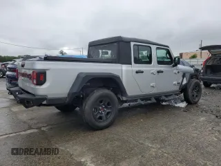 2022 Jeep Gladiator Texas Trail with VIN 1C6HJTAG7NL165957, listed as a Copart auction lot 58309485 with 86,805 mi miles and Salvage title. Bid and sale history available at DreamBid. Image 3.