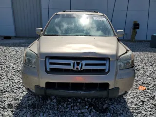 2006 Honda Pilot EX-L with VIN 5FNYF28596B032369, listed as a Copart auction lot 54596465 with 201,181 mi miles and Salvage Title. Bid and sale history available at DreamBid. Image 5.
