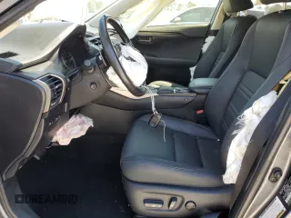 2020 Lexus NX 300 z VIN JTJDARBZ8L2171552, wystawiony jako Copart lot #50869625 z przebiegiem 65 864 mil mil oraz Szkody całkowita. Historia ofert i sprzedaży dostępna na DreamBid. Obrazek 7.