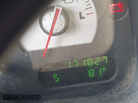 2004 Mercury Mountaineer Convenience with VIN 4M2ZU86K54UJ23787, listed as a IAAI auction lot 42594525 with 171,827 mi miles and . Bid and sale history available at DreamBid. Image 15.