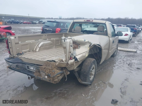 2004 Chevrolet Silverado 1500 with VIN 1GCEC14V74E229034, listed as a IAAI auction lot 41735729 with 1 mi miles. Bid and sale history available at carsss.com. Image 4.