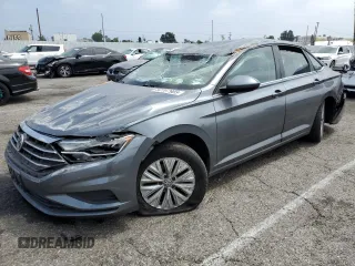 2019 Volkswagen Jetta S z VIN 3VWCB7BU8KM168286, wystawiony jako Copart lot #60167905 z przebiegiem Nie podano mil oraz Szkoda całkowita • Salvage title. Historia ofert i sprzedaży dostępna na DreamBid. Obrazek 1.