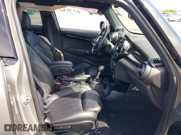 2019 MINI Hardtop 4 Door Cooper S with VIN WMWXU3C5XK2H55160, listed as a IAAI auction lot 42024249 with 49,944 mi miles and . Bid and sale history available at DreamBid. Image 5.