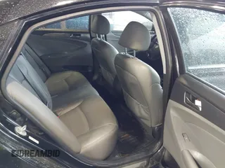 2015 Hyundai Sonata Hybrid Limited with VIN KMHEC4A40FA121325, listed as a IAAI auction lot 41976708 with 187,387 mi miles. Bid and sale history available at carsss.com. Image 8.
