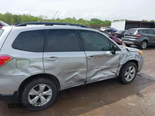2015 Subaru Forester 2.5i с VIN JF2SJABC6FH528429, выставлен на аукционе IAAI как лот 42125722 с пробегом 205 468 миль миль и . История ставок и продаж доступна на DreamBid. Изображение 6.