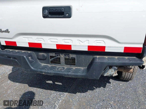2019 Toyota Tacoma SR with VIN 5TFSX5EN1KX067514, listed as a IAAI auction lot 42264001 with 179,048 mi miles and . Bid and sale history available at DreamBid. Image 6.