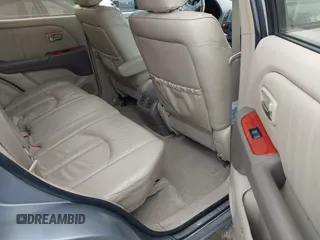 2002 Lexus RX 300 with VIN JTJHF10U020285132, listed as a IAAI auction lot 42153983 with 257,776 mi miles. Bid and sale history available at carsss.com. Image 8.