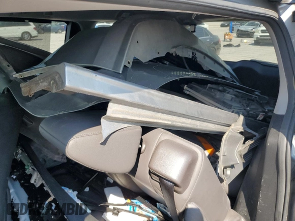 2018 Honda Odyssey Elite with VIN 5FNRL6H94JB010442, listed as a Copart auction lot 62077815 with 118,058 mi miles and Salvage title. Bid and sale history available at DreamBid. Image 13.