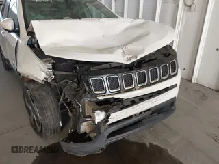 2019 Jeep Compass Latitude with VIN 3C4NJCBB9KT654889, listed as a IAAI auction lot 41406193 with 151,958 mi miles and . Bid and sale history available at DreamBid. Image 6.