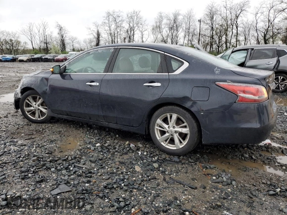 2015 Nissan Altima 2.5 S with VIN 1N4AL3AP1FN402569, listed as a Copart auction lot 51814475 with 177,193 mi miles and Salvage Title. Bid and sale history available at carsss.com. Image 2.