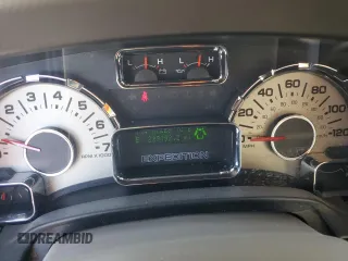 2010 Ford Expedition Max Limited с VIN 1FMJK2A58AEB47834, выставлен на аукционе Copart как лот 62321165 с пробегом 229 192 миль миль и Списание • Salvage title. История ставок и продаж доступна на DreamBid. Изображение 9.