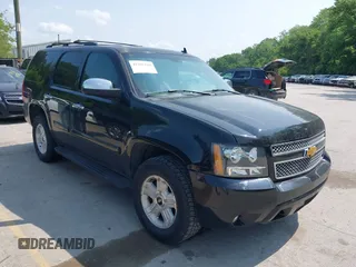 2007 Chevrolet Tahoe LT with VIN 1GNFK13017R366715, listed as a IAAI auction lot 42382144 with 260,563 mi miles and . Bid and sale history available at DreamBid. Image 1.