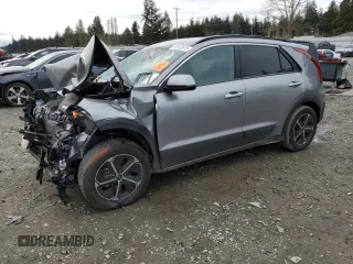 2024 Kia Niro LX with VIN KNDCP3LE8R5137124, listed as a Copart auction lot 49130575 with 0 mi miles and Salvage Title. Bid and sale history available at carsss.com. Image 1.