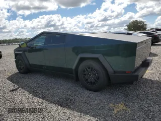 2024 Tesla Cybertruck z VIN 7G2CEHED6RA008055, wystawiony jako Copart lot #73744744 z przebiegiem 823 mil mil oraz Szkody całkowita. Historia ofert i sprzedaży dostępna na DreamBid. Obrazek 2.