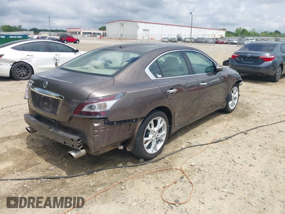 2013 Nissan Maxima SV z VIN 1N4AA5AP9DC816466, wystawiony jako IAAI lot #42141189 z przebiegiem 185 037 mil mil oraz . Historia ofert i sprzedaży dostępna na DreamBid. Obrazek 4.