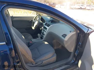 2009 Chevrolet Malibu LT w/1LT with VIN 1G1ZH57B394201328, listed as a IAAI auction lot 41554919 with 150,694 mi miles. Bid and sale history available at carsss.com. Image 5.