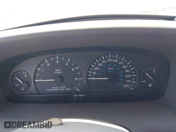 2000 Chrysler Town & Country LX с VIN 1C4GP44G2YB633690, выставлен на аукционе IAAI как лот 42025934 с пробегом Не указан миль и . История ставок и продаж доступна на DreamBid. Изображение 7.