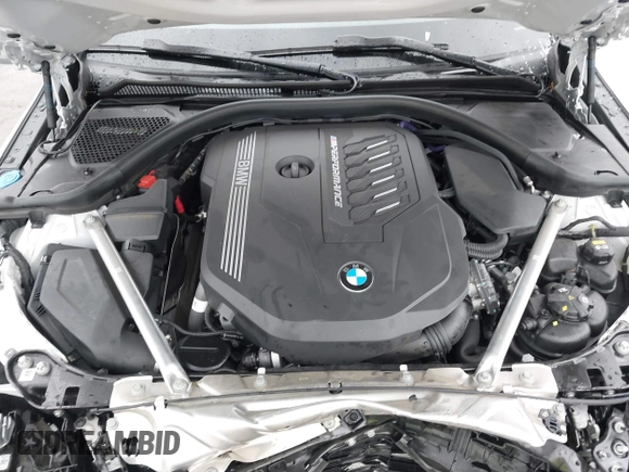 2023 BMW 4 Series M440i xDrive with VIN WBA63AT04PCL70876, listed as a IAAI auction lot 40777902 with 21,944 mi miles. Bid and sale history available at carsss.com. Image 10.