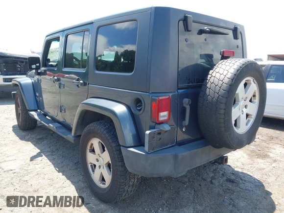 2007 Jeep Wrangler Unlimited Sahara with VIN 1J4GA59117L216687, listed as a IAAI auction lot 42188257 with 176,507 mi miles and . Bid and sale history available at DreamBid. Image 3.