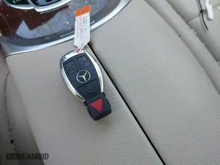 2019 Mercedes-Benz GLC with VIN WDC0G4JB2KV175112, listed as a IAAI auction lot 41909488 with 44,658 mi miles. Bid and sale history available at carsss.com. Image 11.
