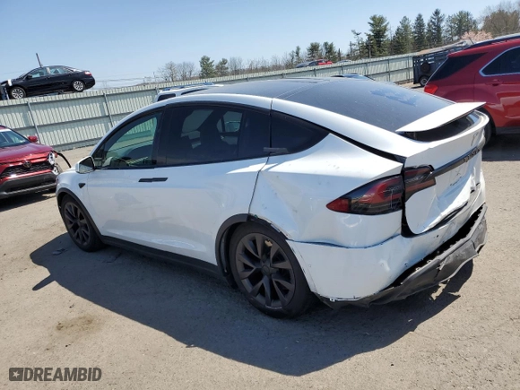2022 Tesla Model X with VIN 7SAXCBE50NF331632, listed as a Copart auction lot 48062053 with 0 mi miles. Bid and sale history available at carsss.com. Image 2.